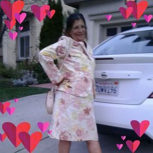 Meet your Posher, Linda